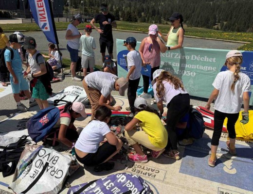Ramassage de déchets avec Mountain Riders, l'école St...